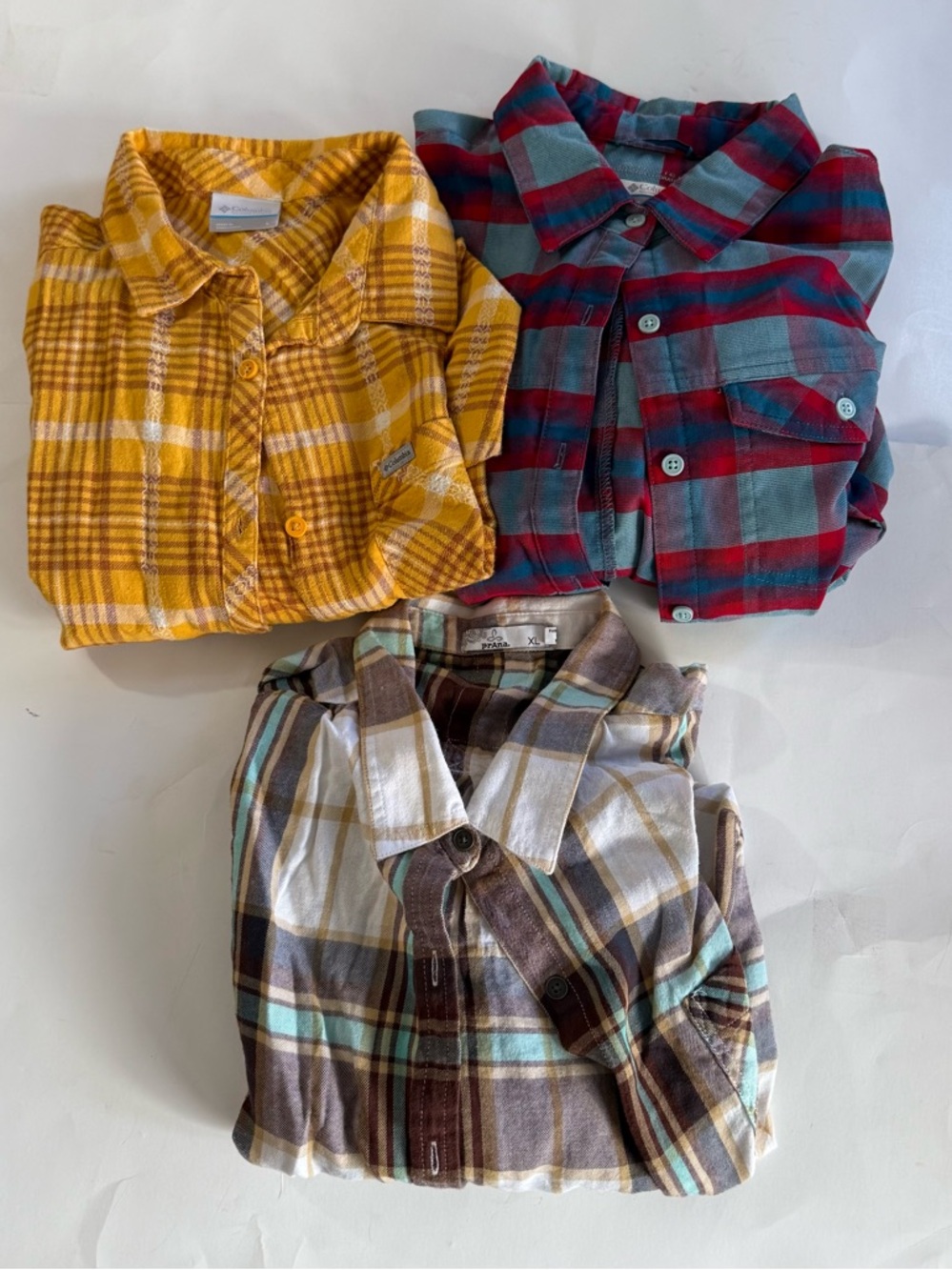 BUNDLE: Women’s- 2 Columbia Flannels, size large, 1 Prana Flannel, size XL